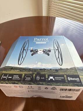 Parrot Mini Drone Rolling Spider Bluetooth Smartphone Control